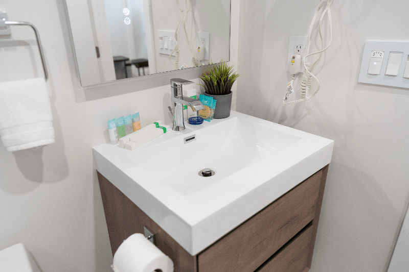 NORTH HOLLYWOOD Apartment: 11249 HUSTON ST