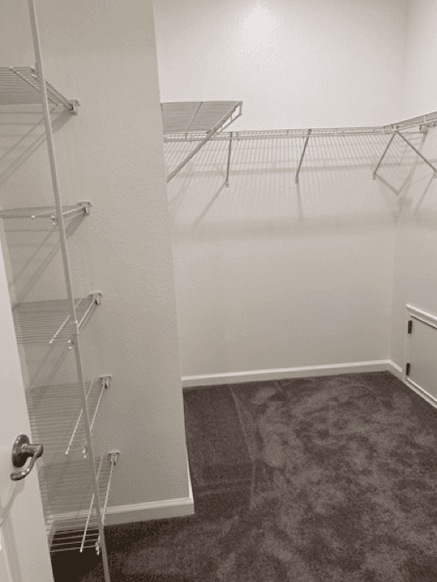 Davenport House: 539 Potere drive
