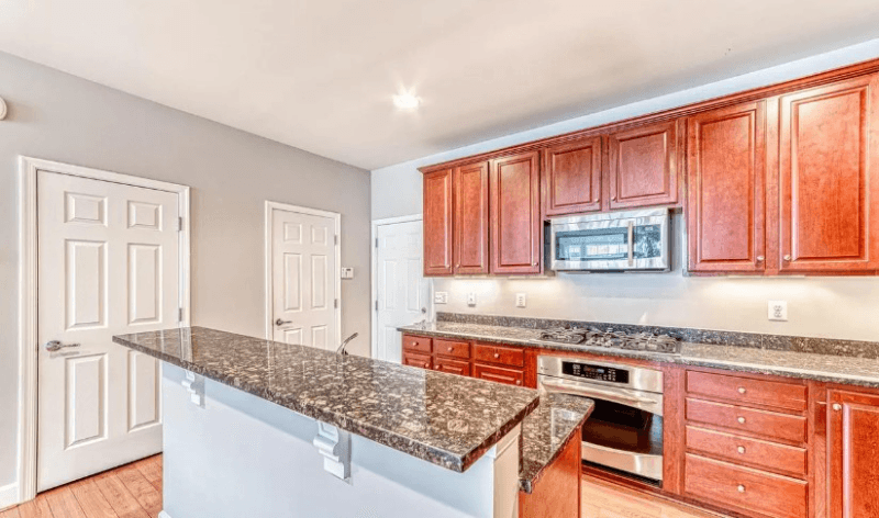 Woodbridge Townhome: 2267 Oberlin Drive