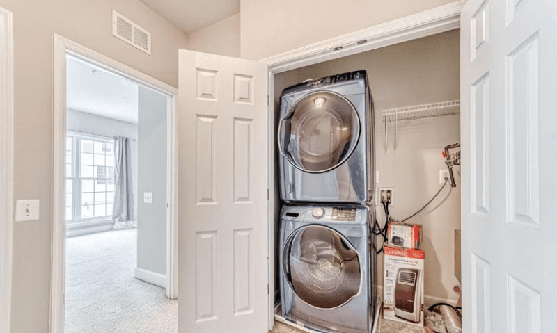 Woodbridge Townhome: 2267 Oberlin Drive
