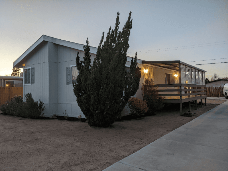 Hesperia House: 19018 Westlawn Street
