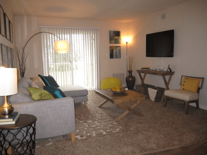 Greensboro House: 101 Village Lane