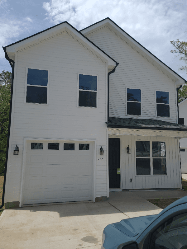 Travelers Rest House: 111 Solis Ct.