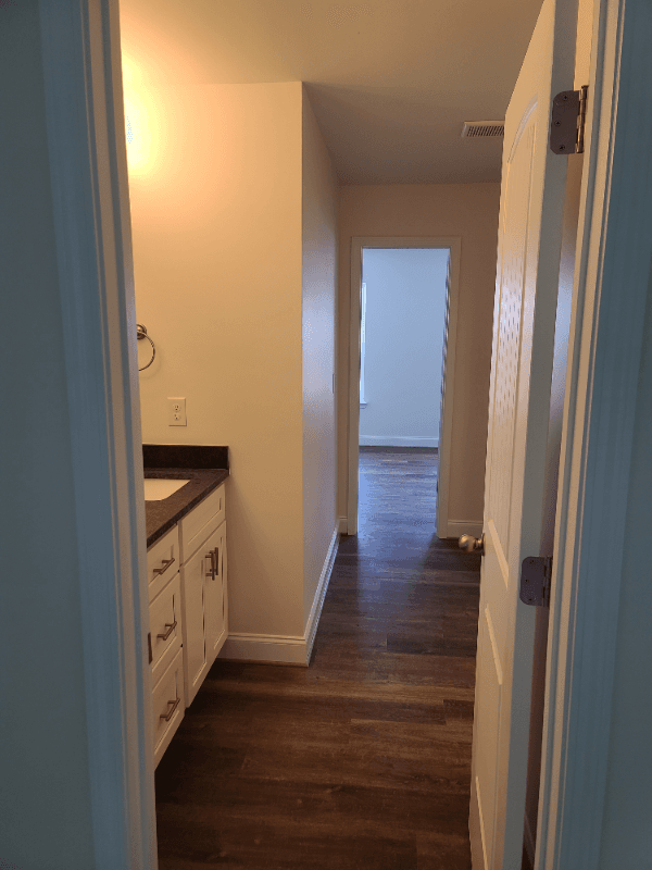 Travelers Rest House: 111 Solis Ct.