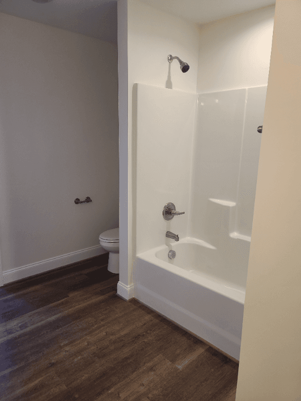 Travelers Rest House: 111 Solis Ct.