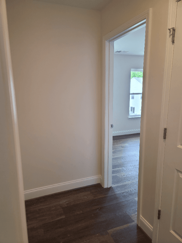Travelers Rest House: 111 Solis Ct.