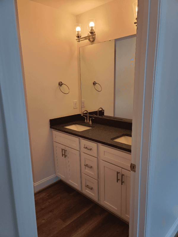 Travelers Rest House: 111 Solis Ct.