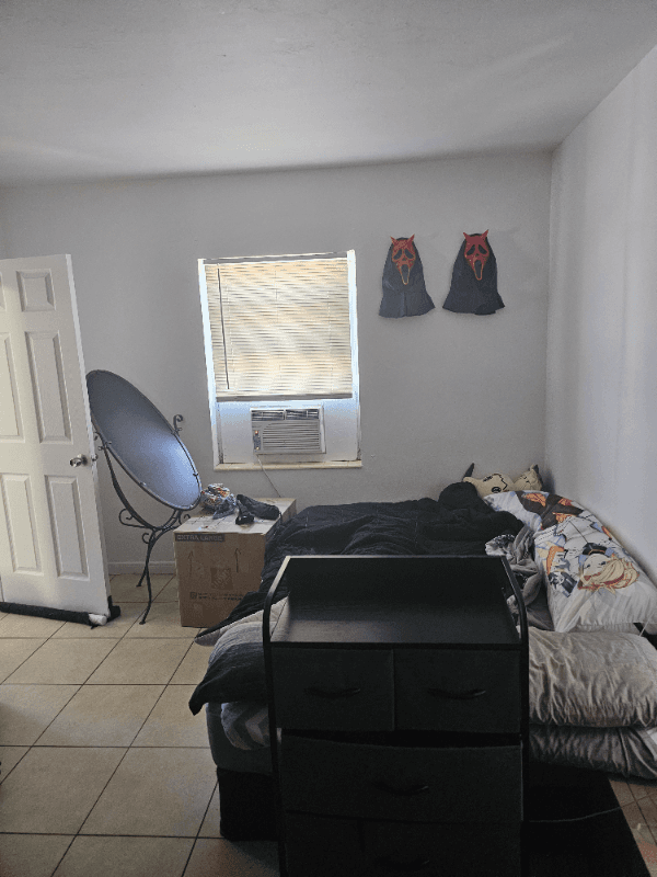 Miami Multiplex: 3490 nw 32 ave