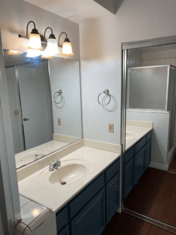 Los Angeles Apartment: 2436 S. Federal Ave.