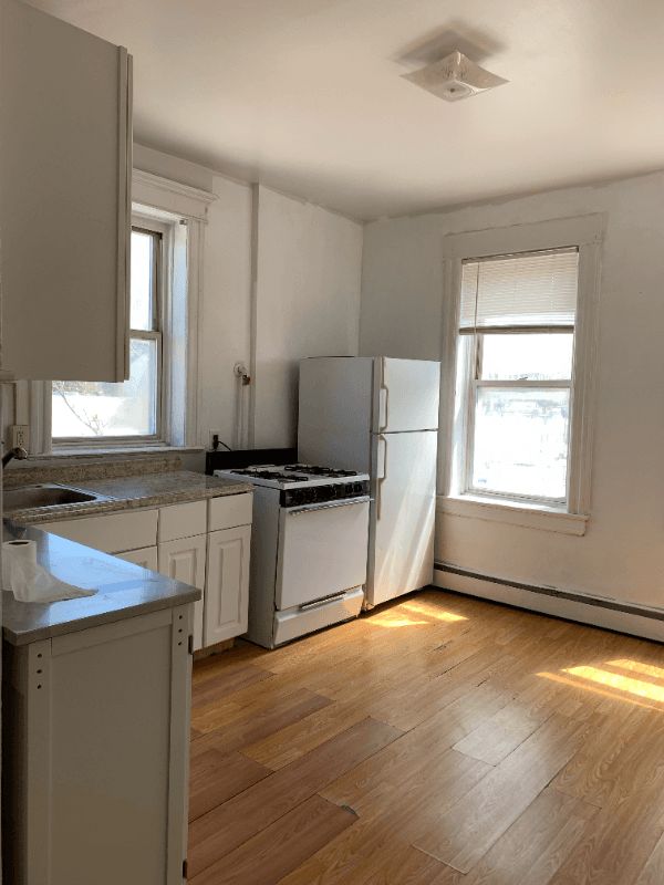 Jersey City House: 198 DELAWARE AVENUE