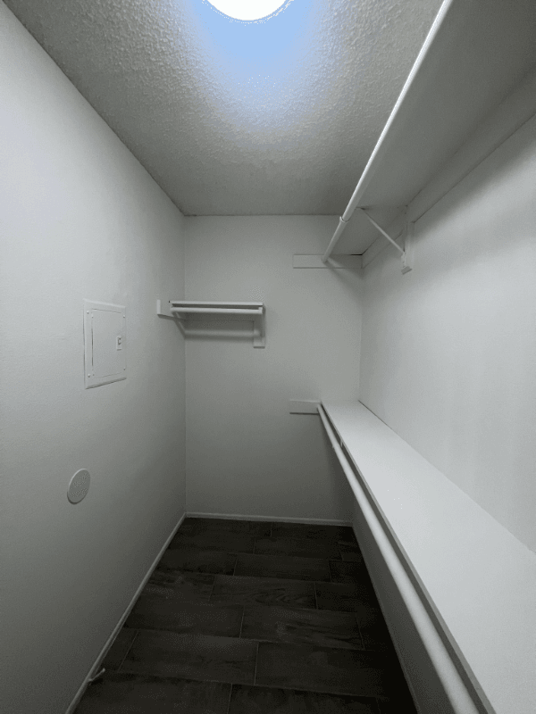 Anaheim Apartment: 212 S Ohio St