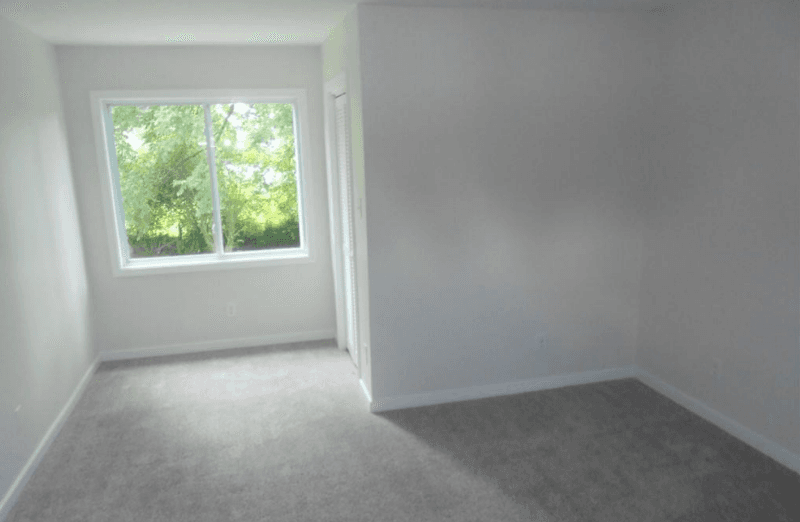 Richmond House: 1809 Doron Ln