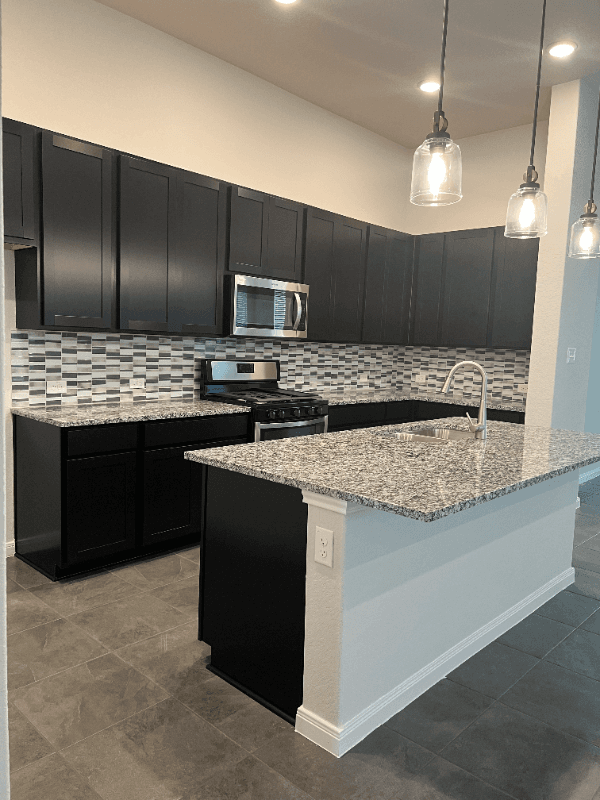 San Antonio House: 8823 Hedford Flats