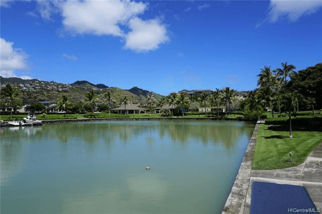 Honolulu House: 500 Lunalilo Home Road