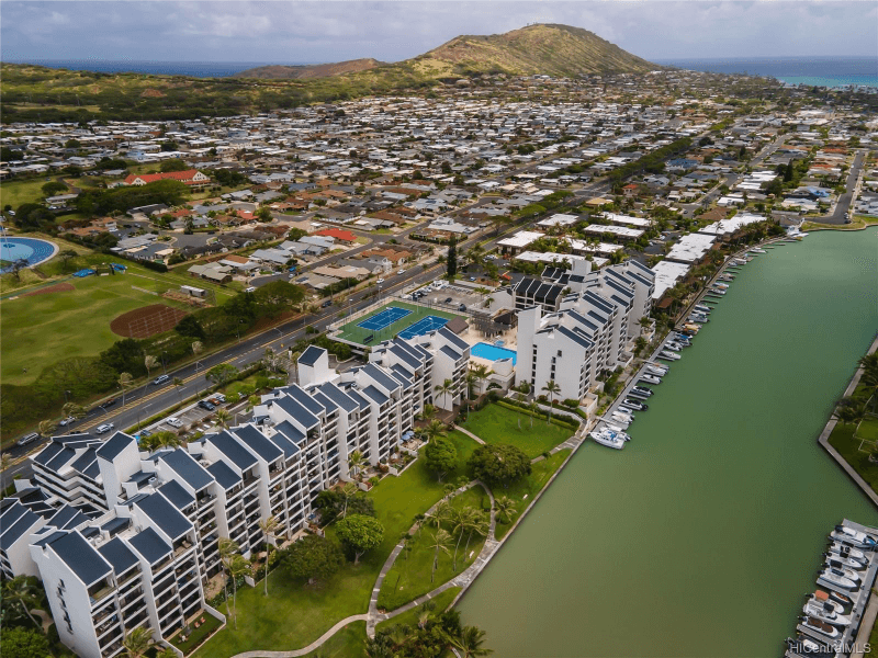 Honolulu House: 500 Lunalilo Home Road