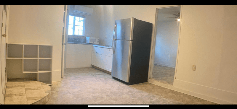 Blythe House: 159 N. 3rd St