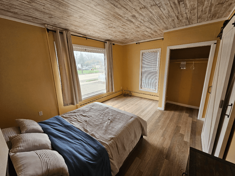 ROCHESTER House: 513 13TH AVE SE