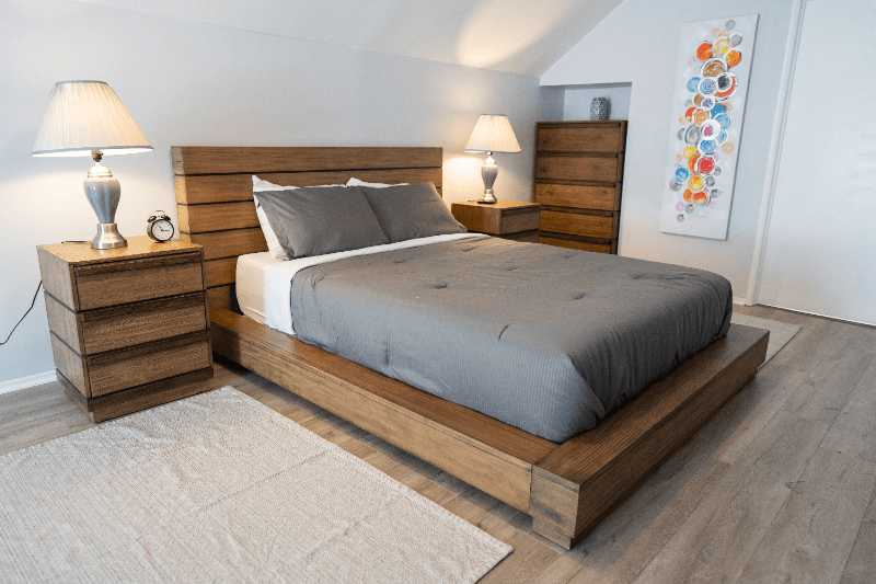 NORTH HOLLYWOOD House: 11247 HUSTON ST