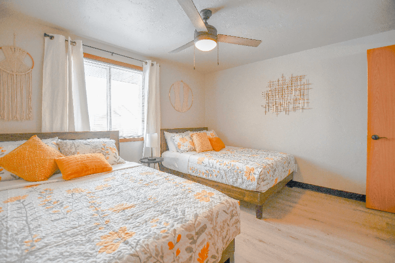 Green Bay Apartment: 1856 Verlin Rd