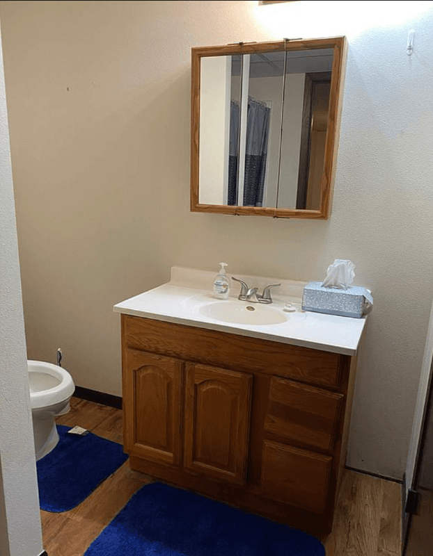 Aberdeen House: 824 S 2nd St
