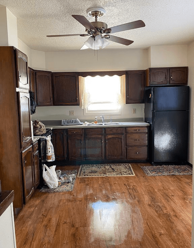Aberdeen House: 824 S 2nd St