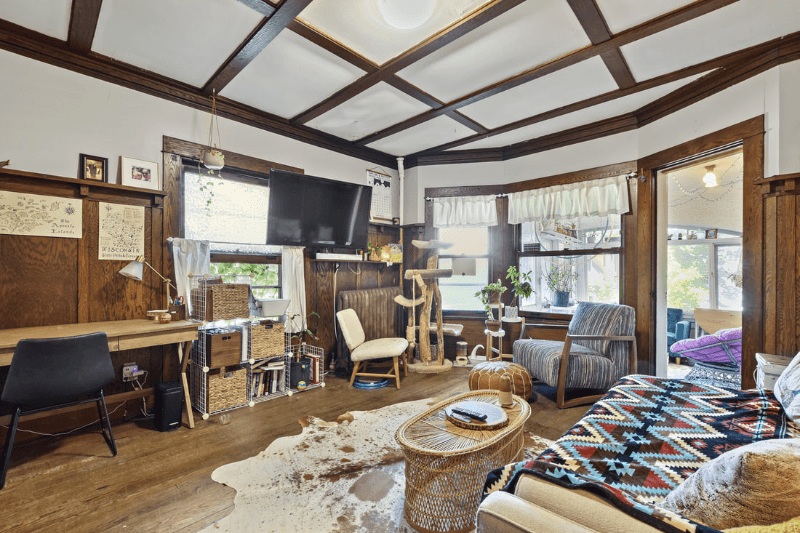 Madison Apartment: 933 Spaight Street