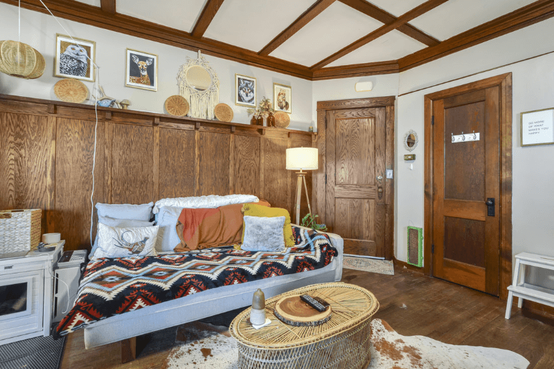 Madison Apartment: 933 Spaight Street