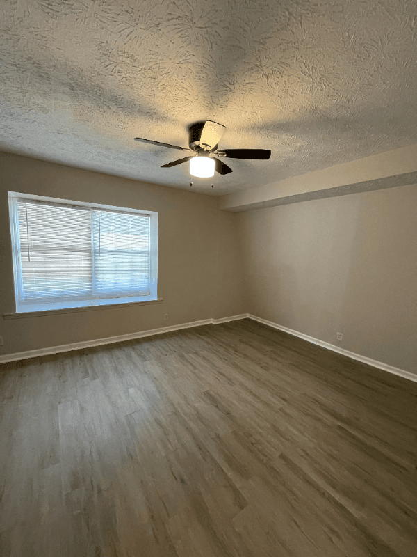 Conyers House: 1717 River st NE