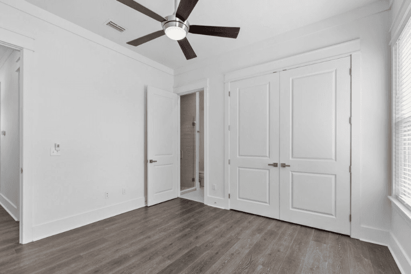 Tallahassee House: 4000 Biltmore Ave