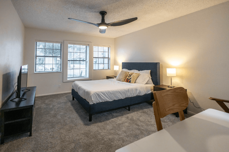 Rowlett House: 6710 La Costa Dr