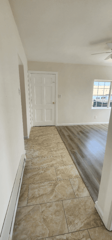 San Diego House: 3871 Superba St