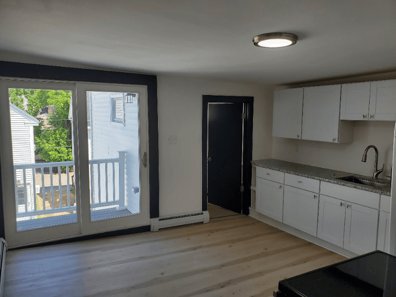 Dover Apartment: 20 Pierce St