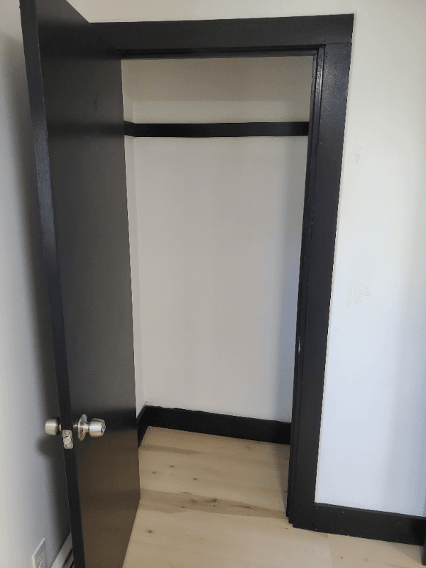 Dover Apartment: 20 Pierce St