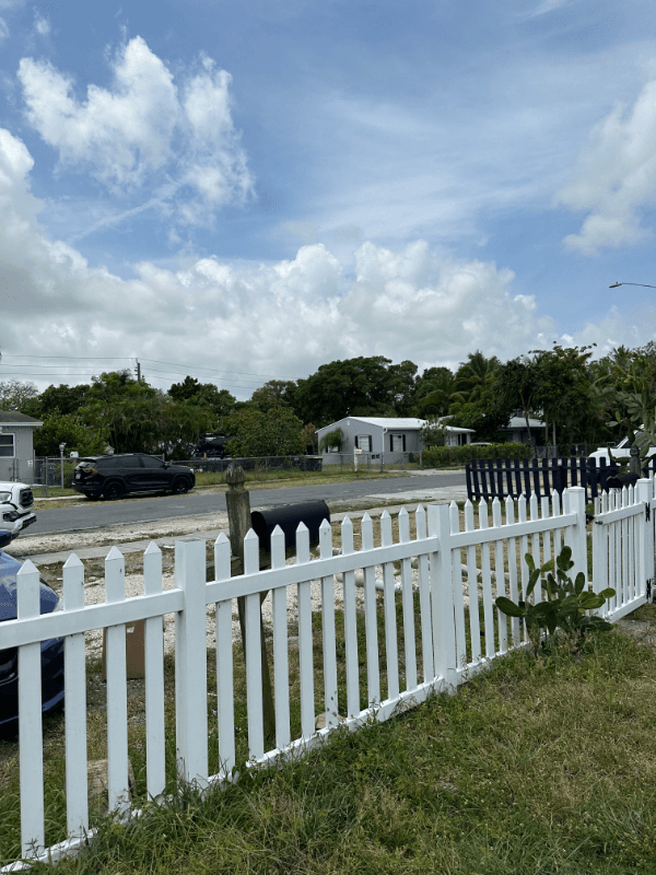Dania Beach House: 224 SW 14th Street