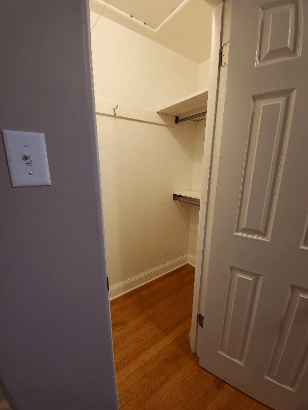 Denver House: 2506 E Jewell