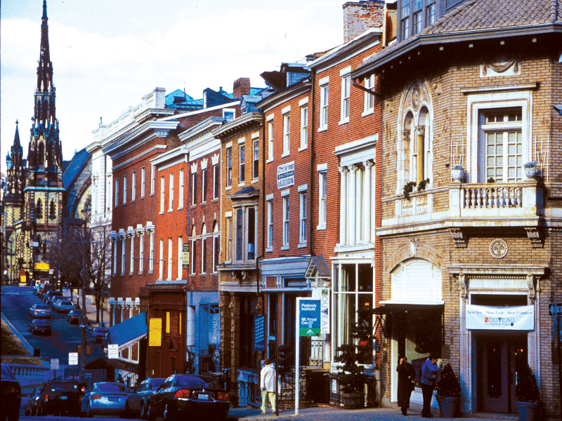 Baltimore Apartment: 32 E Preston St