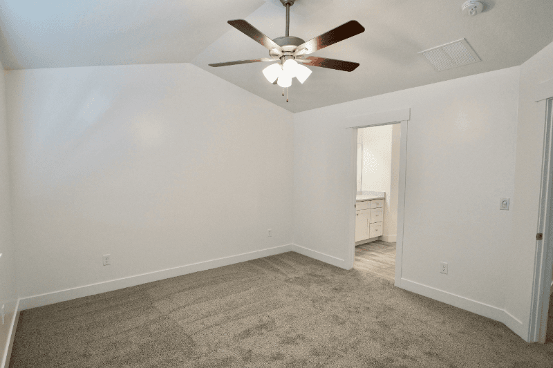 Vineyard Townhome: 272 W 560 N