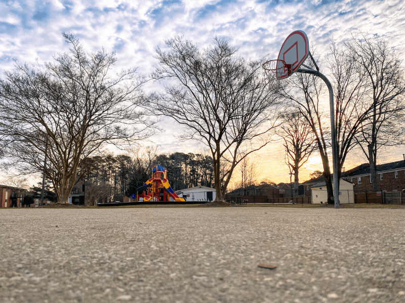 Newport News Apartment: 372 Beechmont Court