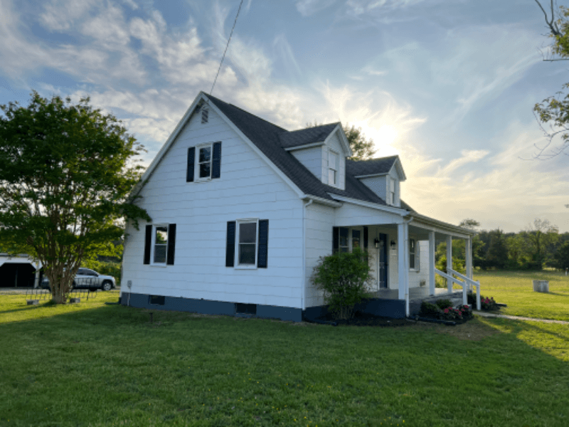 Fredericksburg House: 1461 Warrenton Road