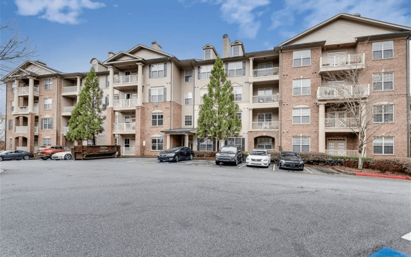 Smyrna House: 4805 West Village Way
