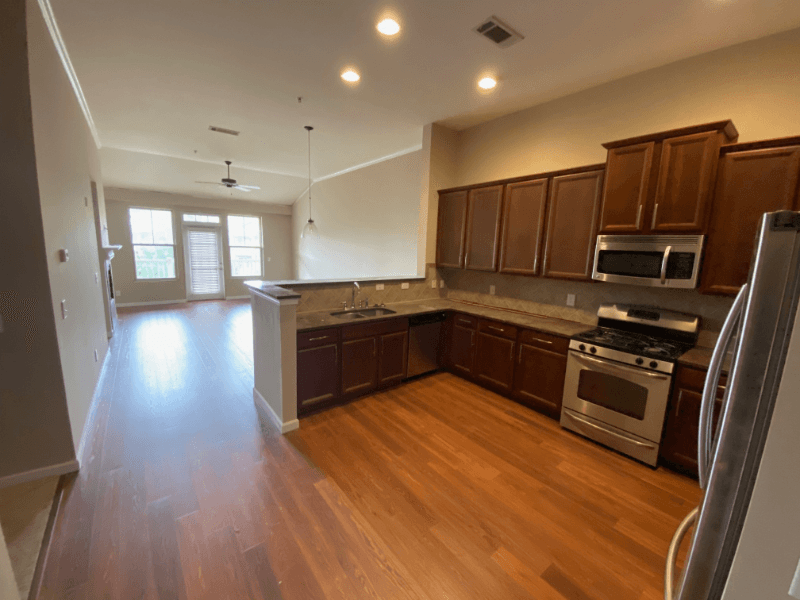Smyrna House: 4805 West Village Way