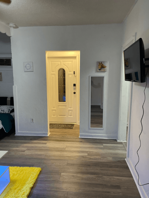 Hollywood Condo: 2119 N 23 Ave