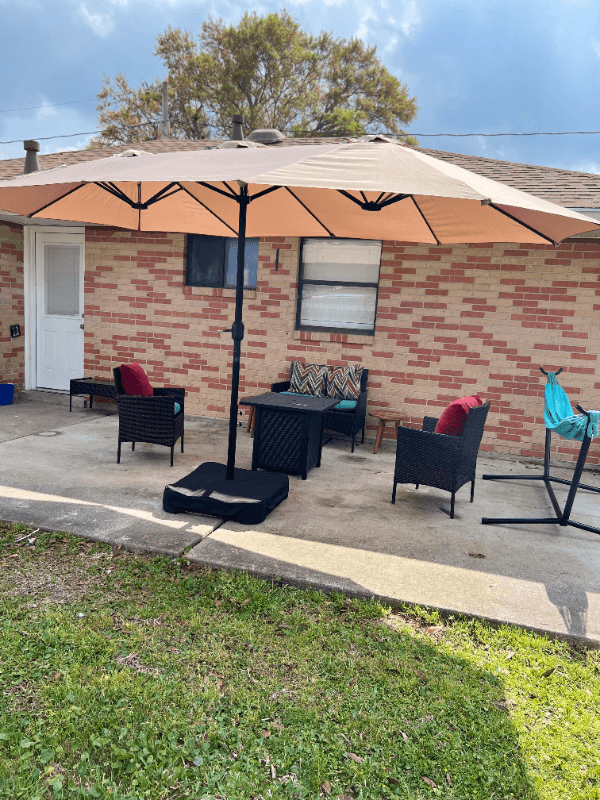 Chalmette House: 1209 Michigan St