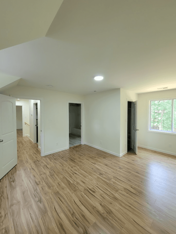 Richmond House: 2669 Central Ave