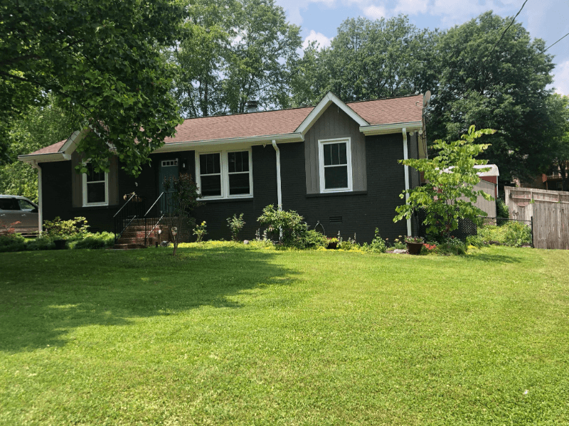Nashville House: 832 Ember Lake Dr