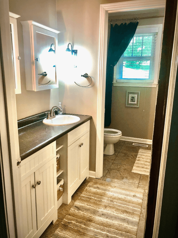 Nashville House: 832 Ember Lake Dr