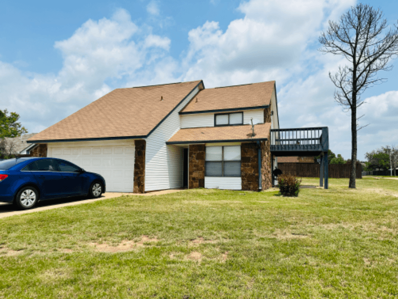 Lawton House: 4834 SE Brown St