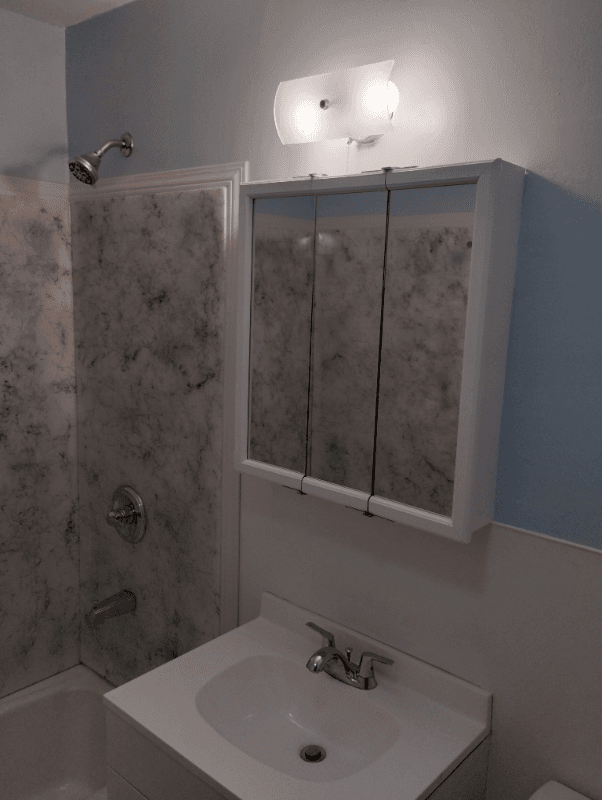 Braham Apartment: 320 4th ST SE