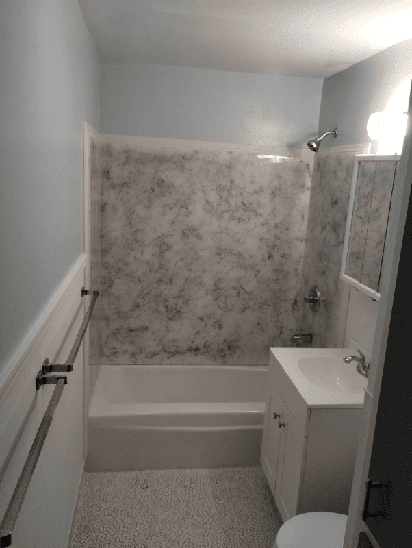 Braham Apartment: 320 4th ST SE