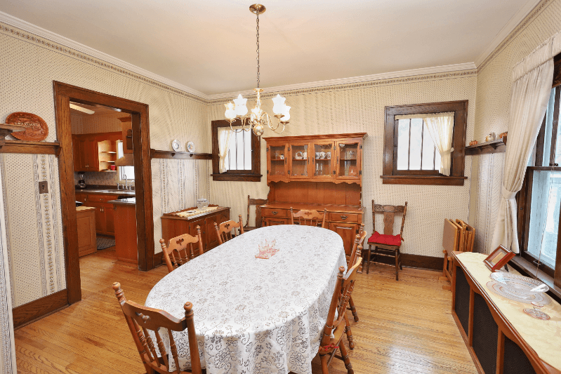 Rochester House: 809 1st Street NW